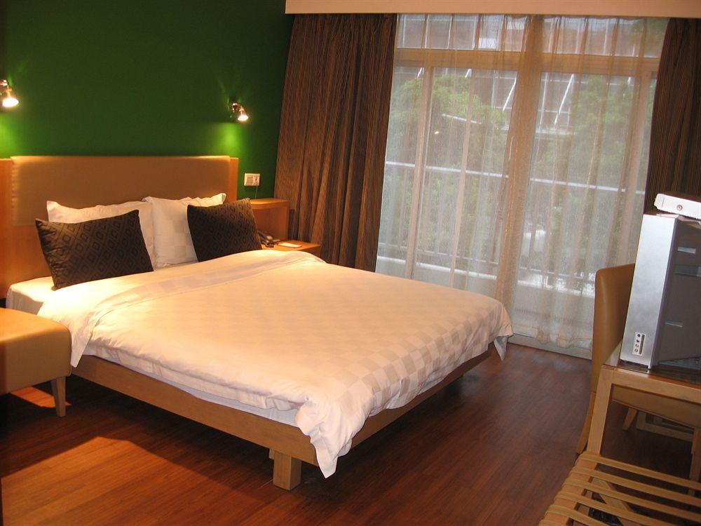 Yanjiang East Garden Inn Guangzhou Exterior foto