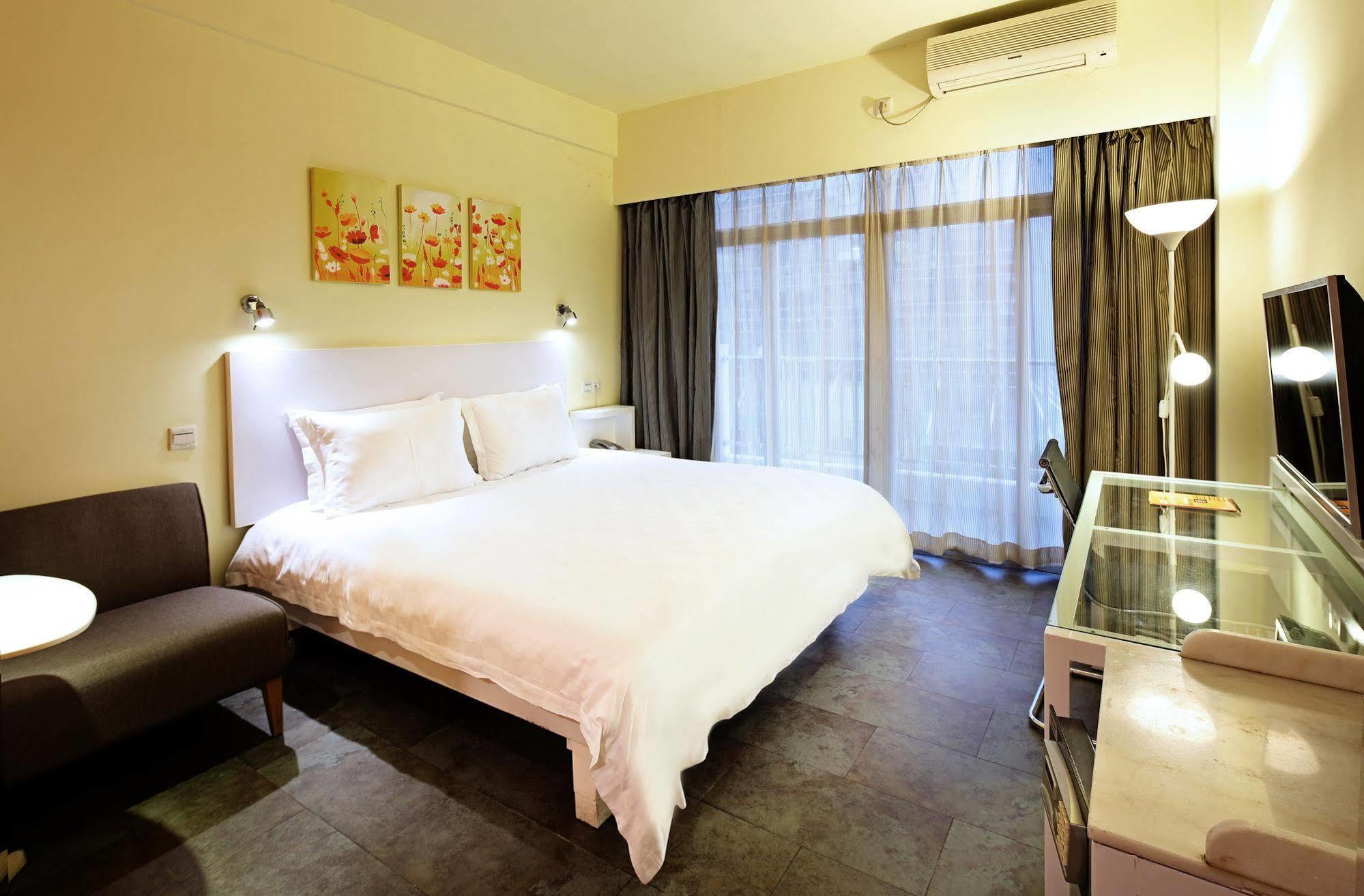 Yanjiang East Garden Inn Guangzhou Exterior foto